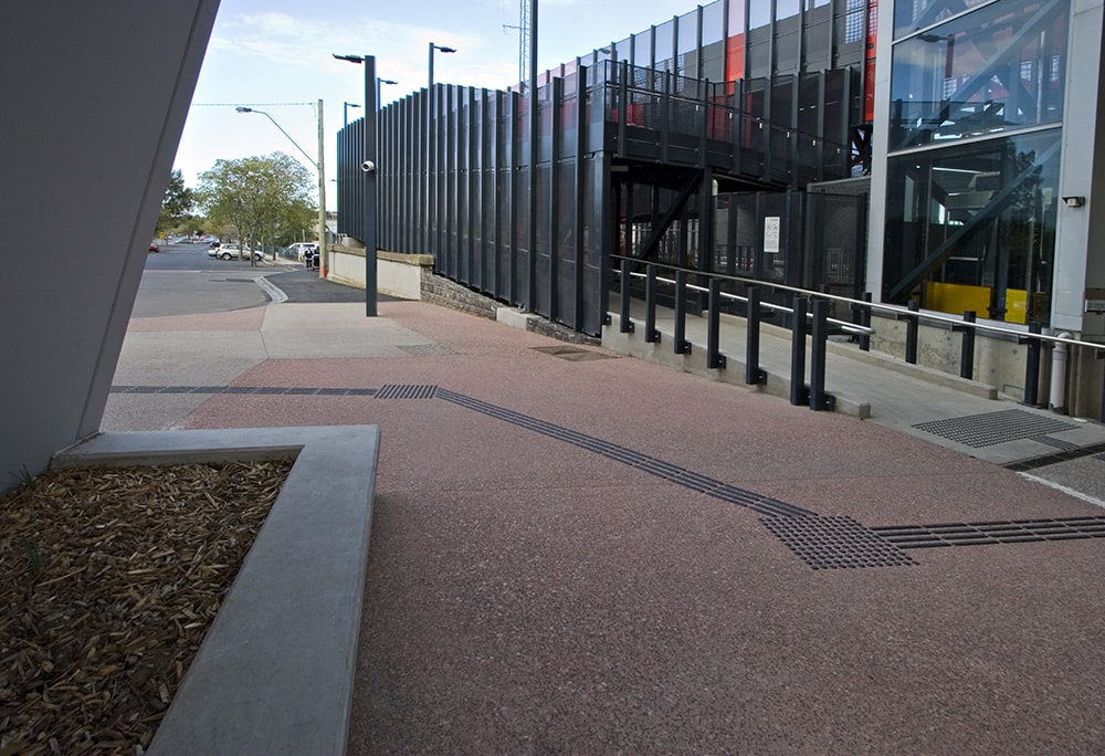 Footscray Train Station Australian Native Landscapes (ANL)